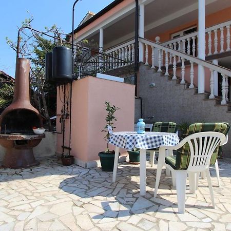Apartment Kreslin فانتاسيسي المظهر الخارجي الصورة